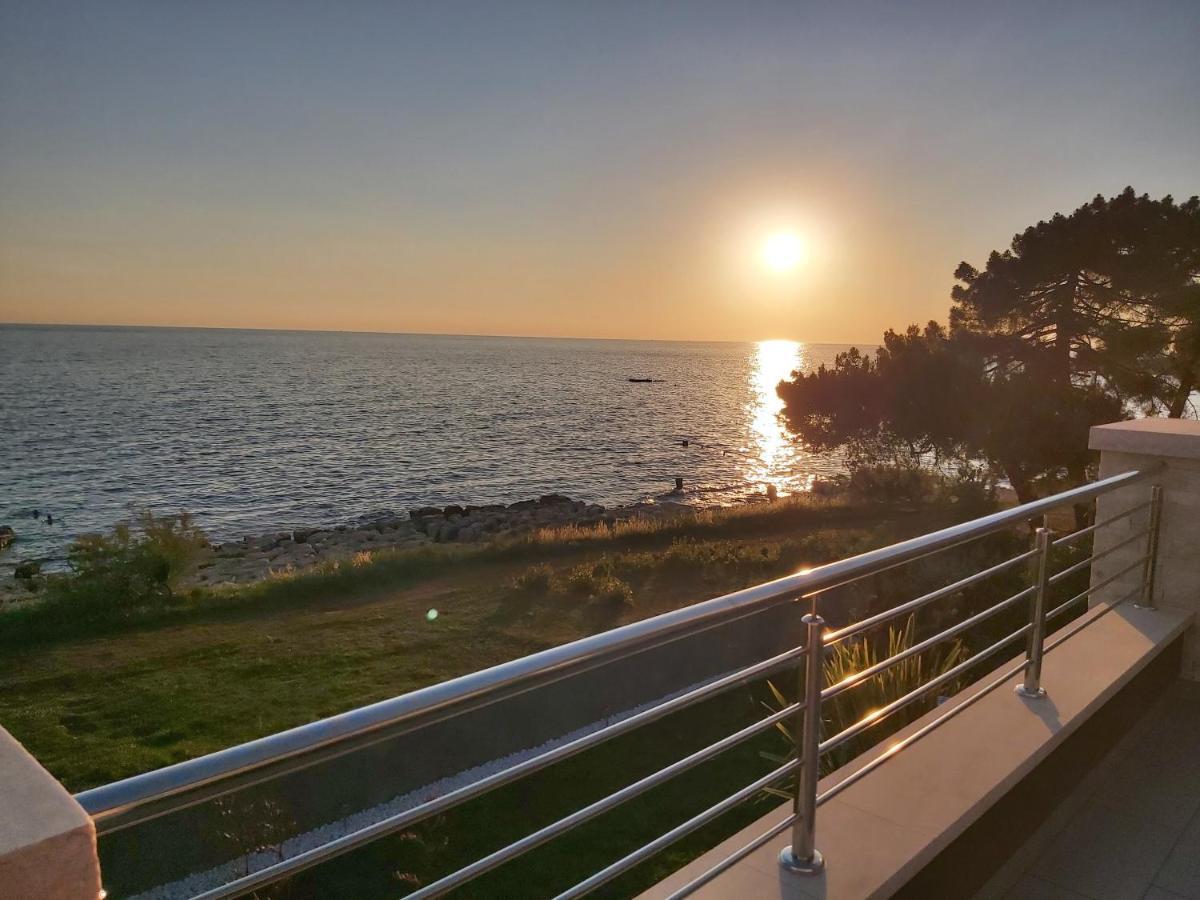 Villa Lucia Umag Bagian luar foto