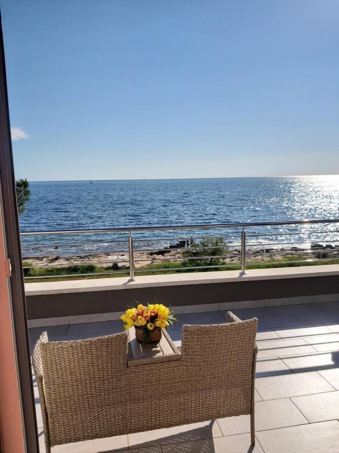 Villa Lucia Umag Bagian luar foto