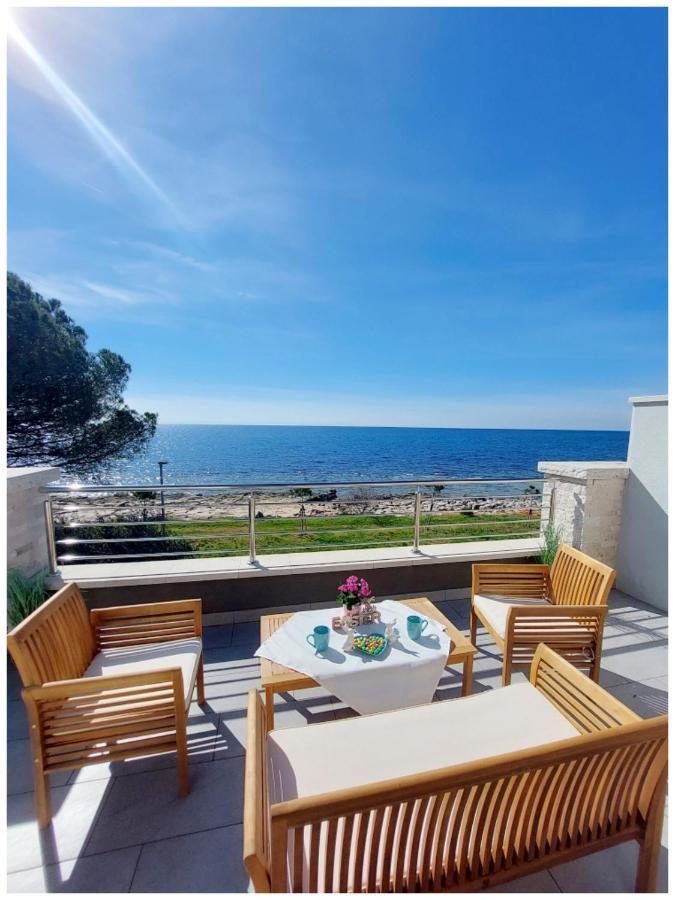 Villa Lucia Umag Bagian luar foto